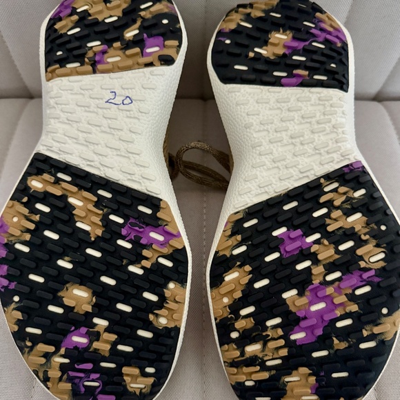 ALLBIRDS LIMITED EDITION HAZY BEIGE/LUX PURPLE (WHITE SOLE) TREE DASHER 2 - Picture 7 of 8
